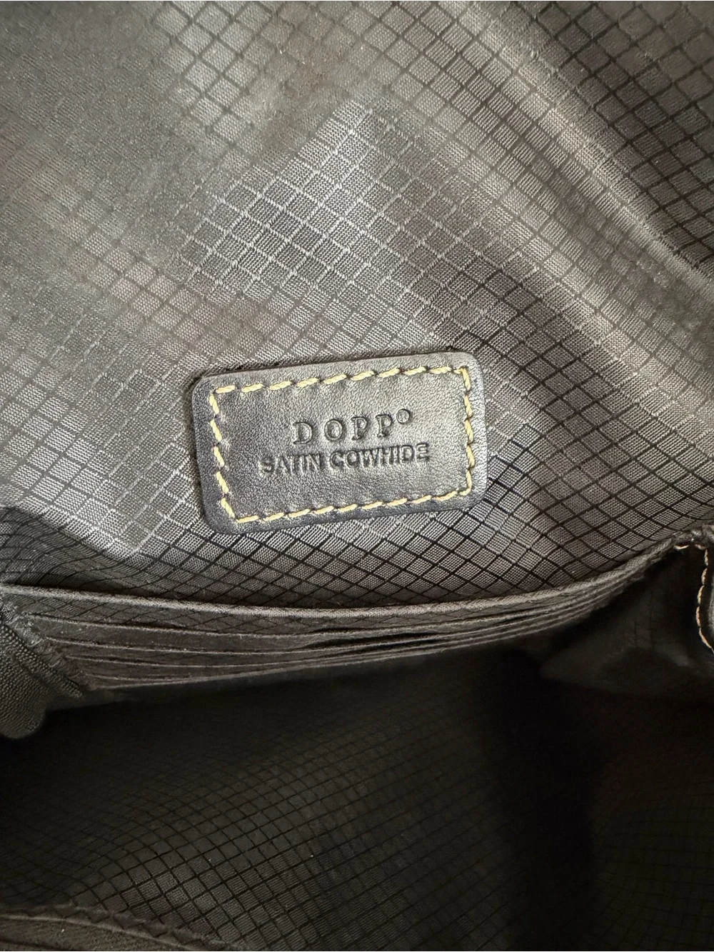 Dopp Black Leather Laptop Tote